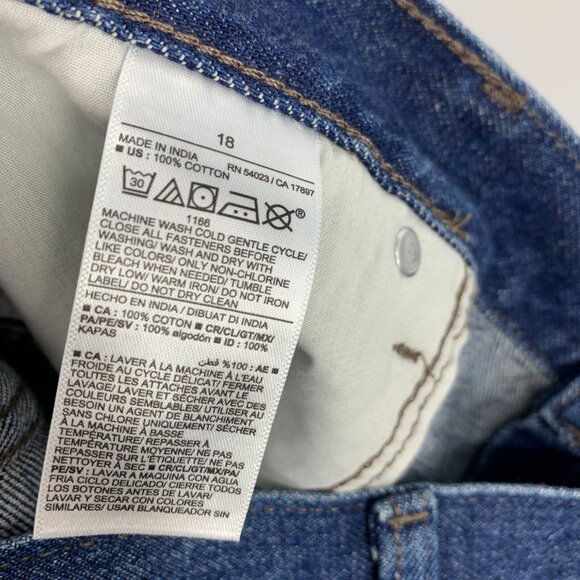 Old Navy Denim Shorts High Rise Slouchy Straight Fray Cut Off NWT - Picture 6 of 12